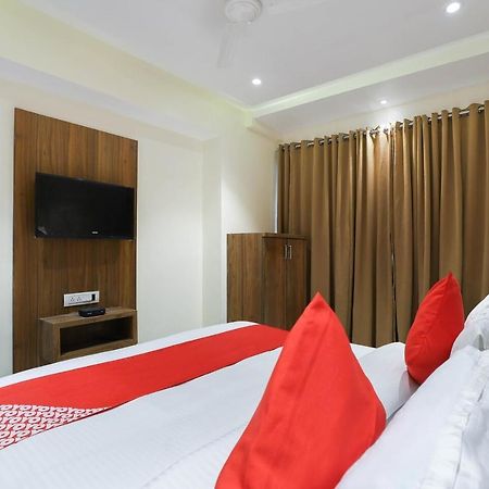 Sky Stays Rose Gold Vadodara Exterior foto